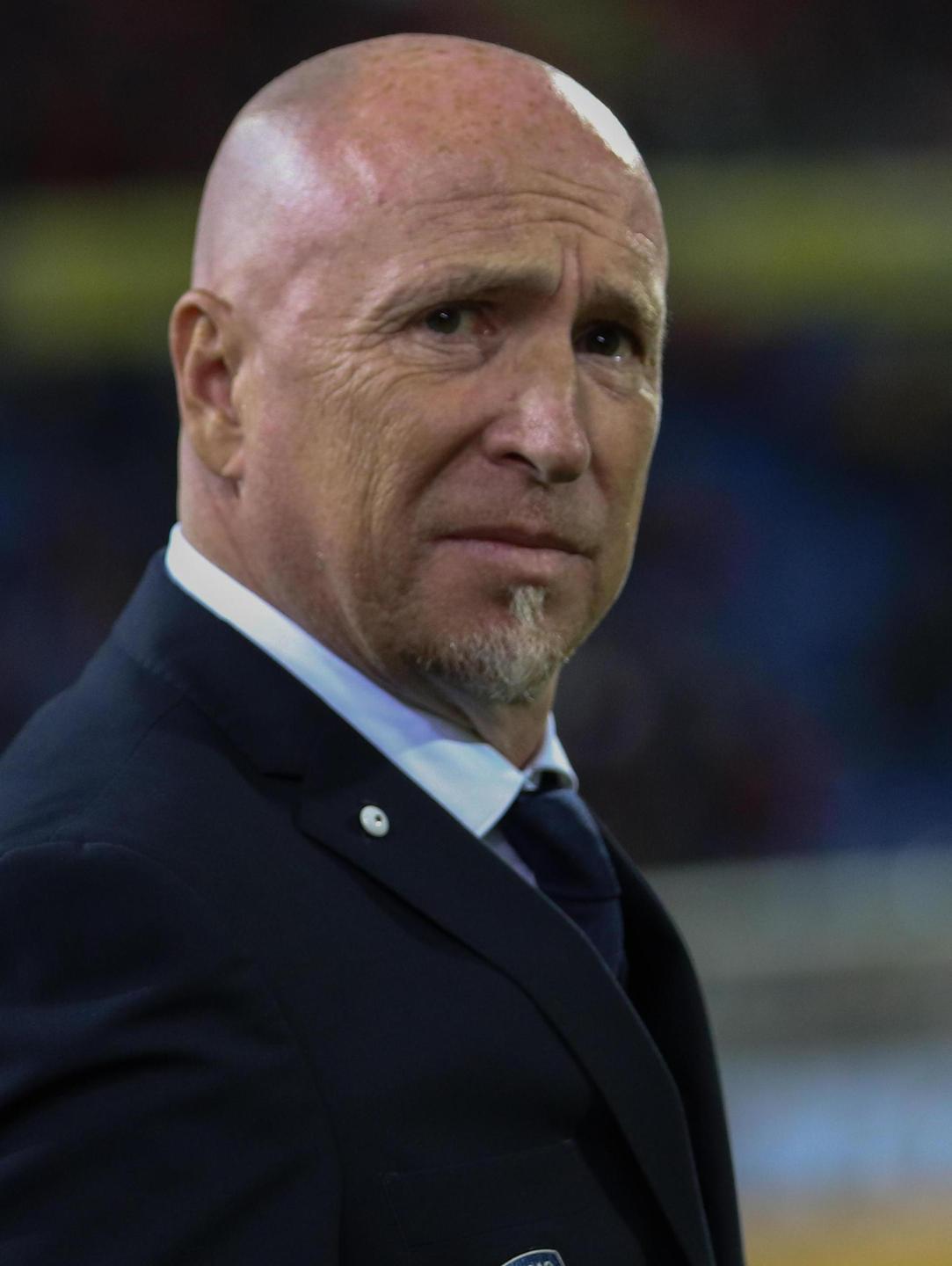 Il Cagliari a Verona si gioca la faccia, Maran la panchina 