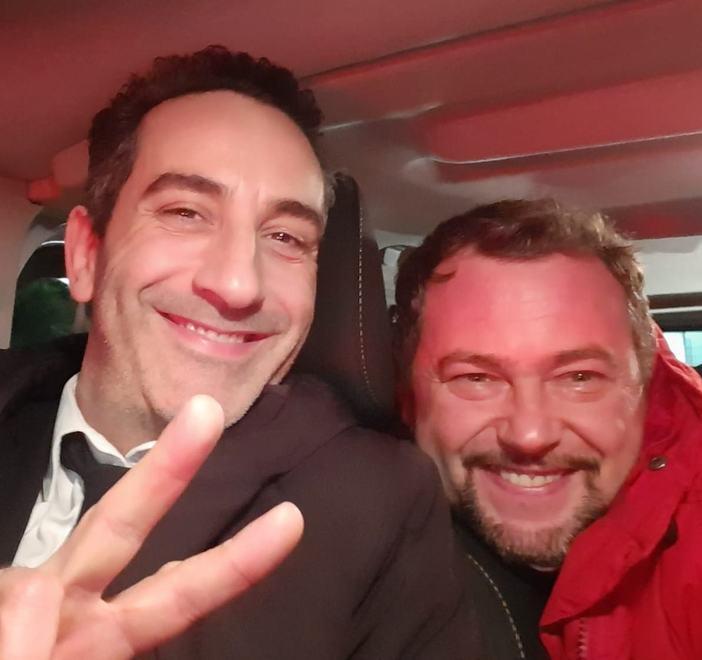 Modenesi, quarantena finita: ritorno a casa con Viviani de le “Iene” 