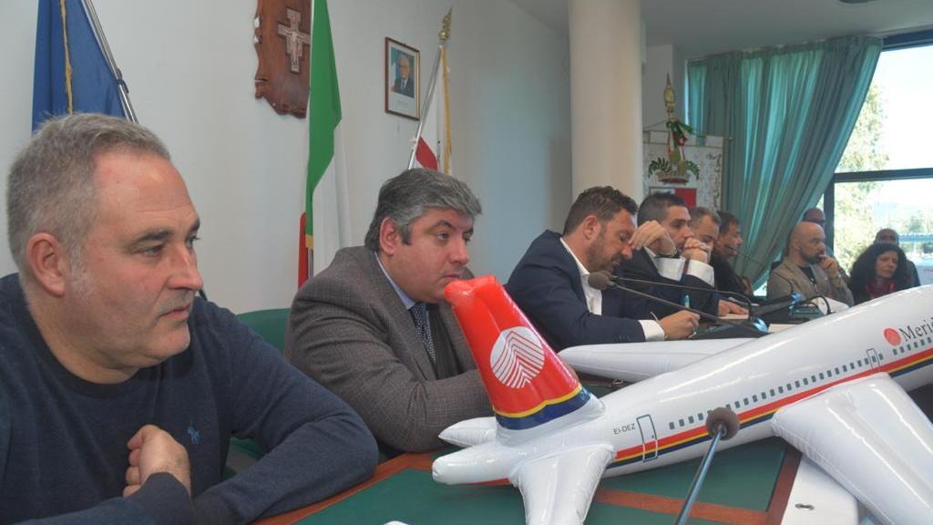 L'assessore Fasolino a Olbia: "Regione pronta per una nuova compagnia aerea"