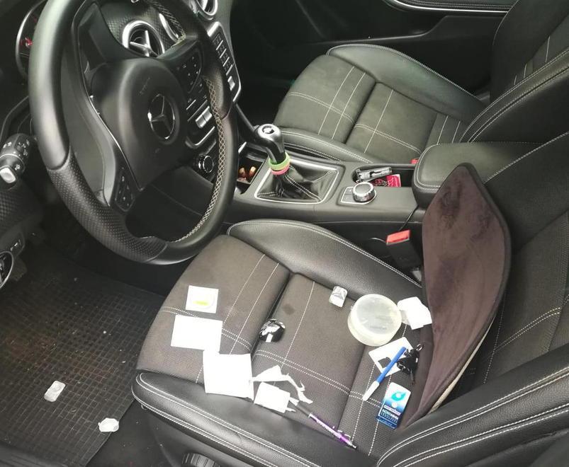 «Mi hanno rubato in auto per la terza volta, il quartiere è abbandonato»