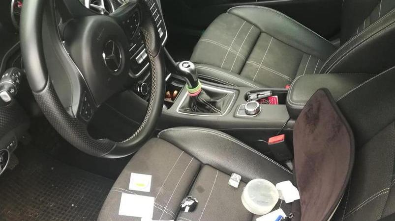 «Mi hanno rubato in auto per la terza volta, il quartiere è abbandonato»