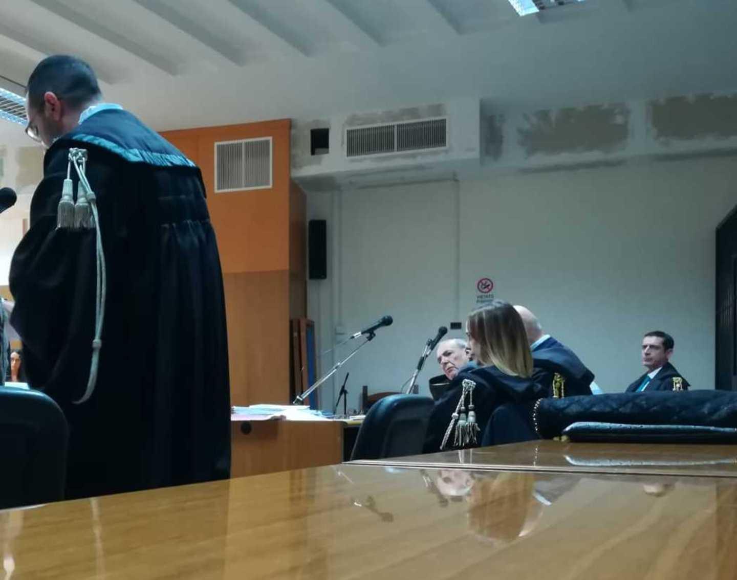 Il pm: «Sei anni per don Usai» 