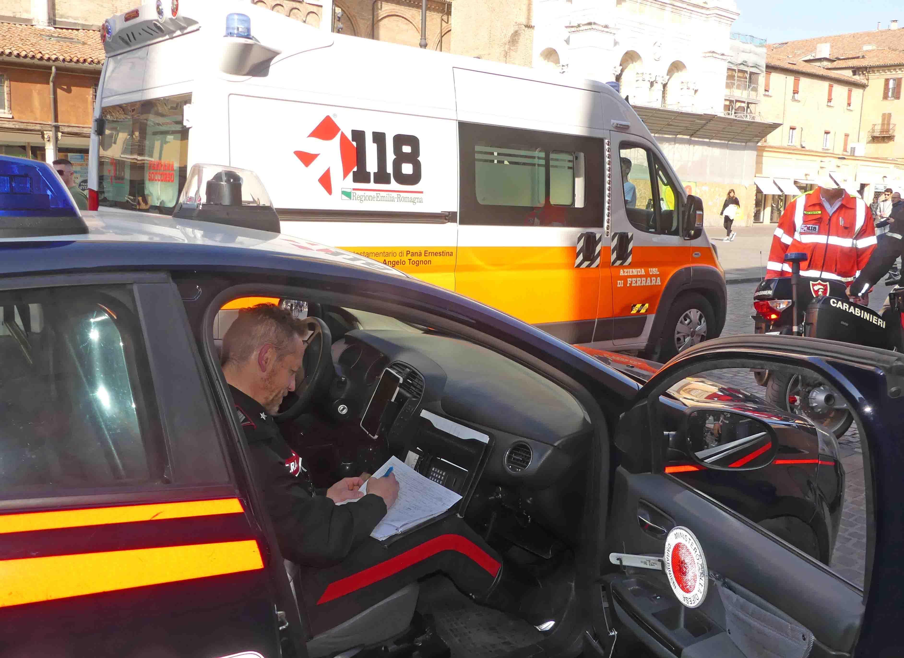 Dopo 20 anni prende a pugni il suo debitore, benzinaio 53enne denunciato