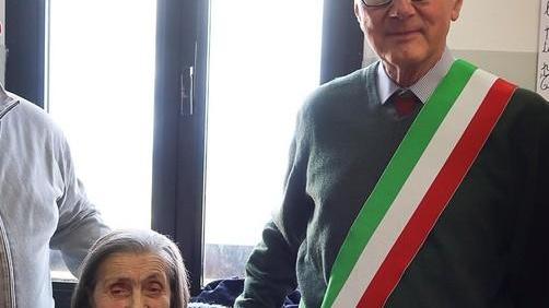 Silia festeggia un secolo Per lei cori e menestrelli