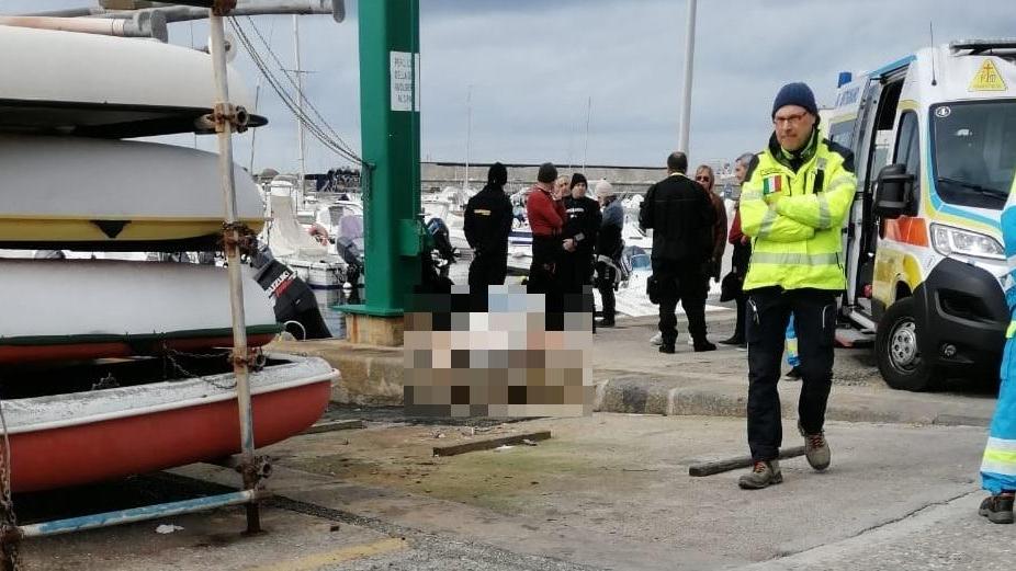 La Misericordia di Antignano sul posto per i soccorsi