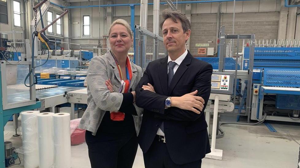 Nuova gestione per la storica lavanderia Breschi e 10 posti di lavoro