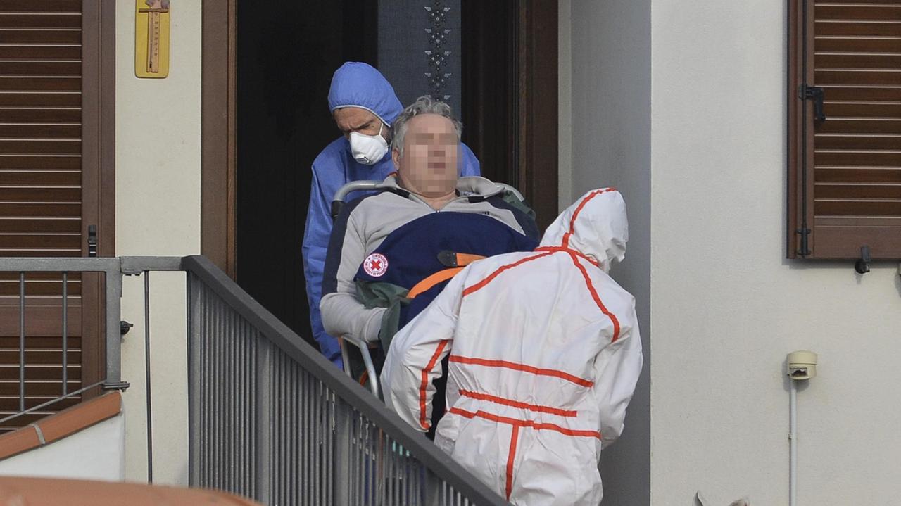 Coronavirus Fino al 1° marzo in Emilia Romagna stop a scuole, asili, università, eventi "Ma nessun caso è nato in regione, i 9 casi importati dalle zone lombarde"