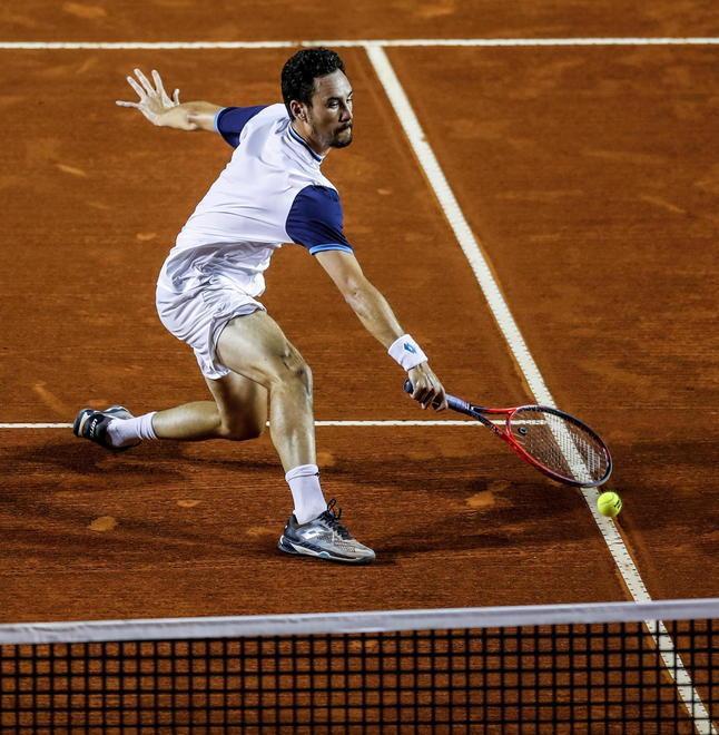 Mager, il match della vita Batte Thiem in due set! 