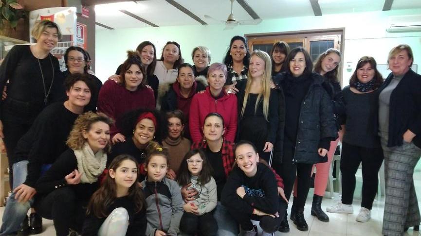 Costumiste del rione Stazione Creatività, passione e amicizia