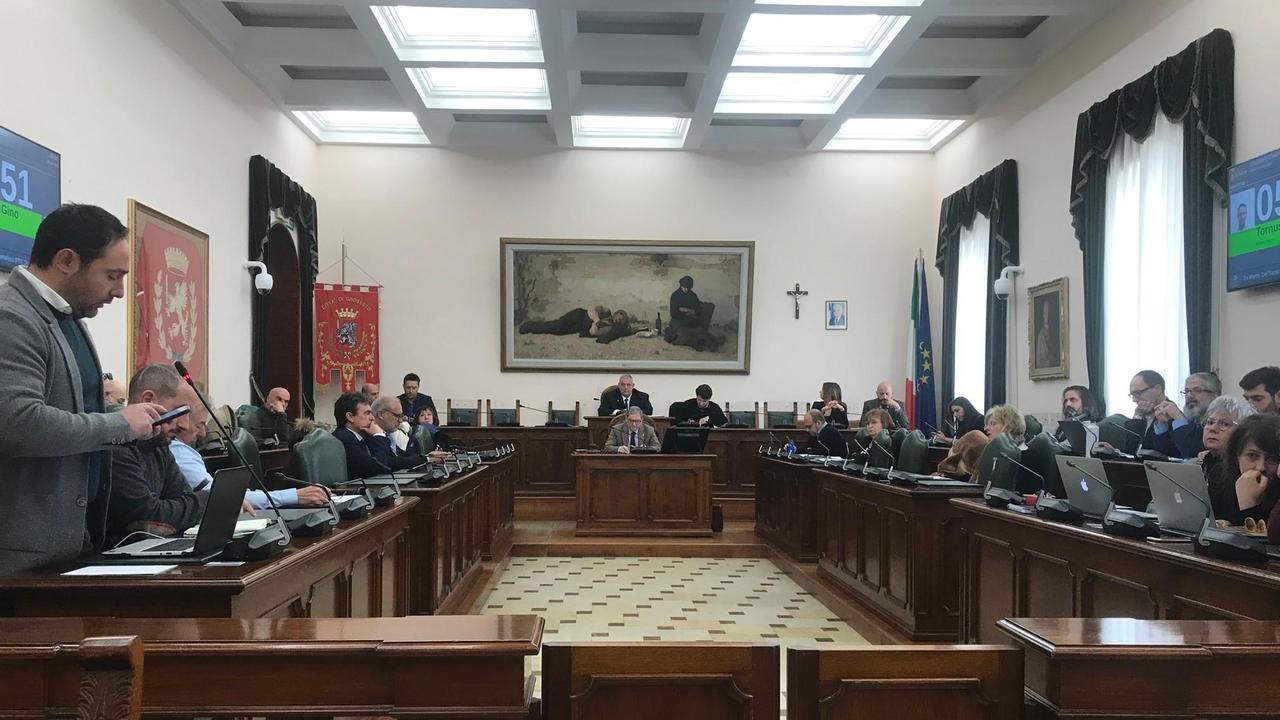 Due mozioni non bastano: niente cittadinanza onoraria a Liliana Segre e a Egea Haffner