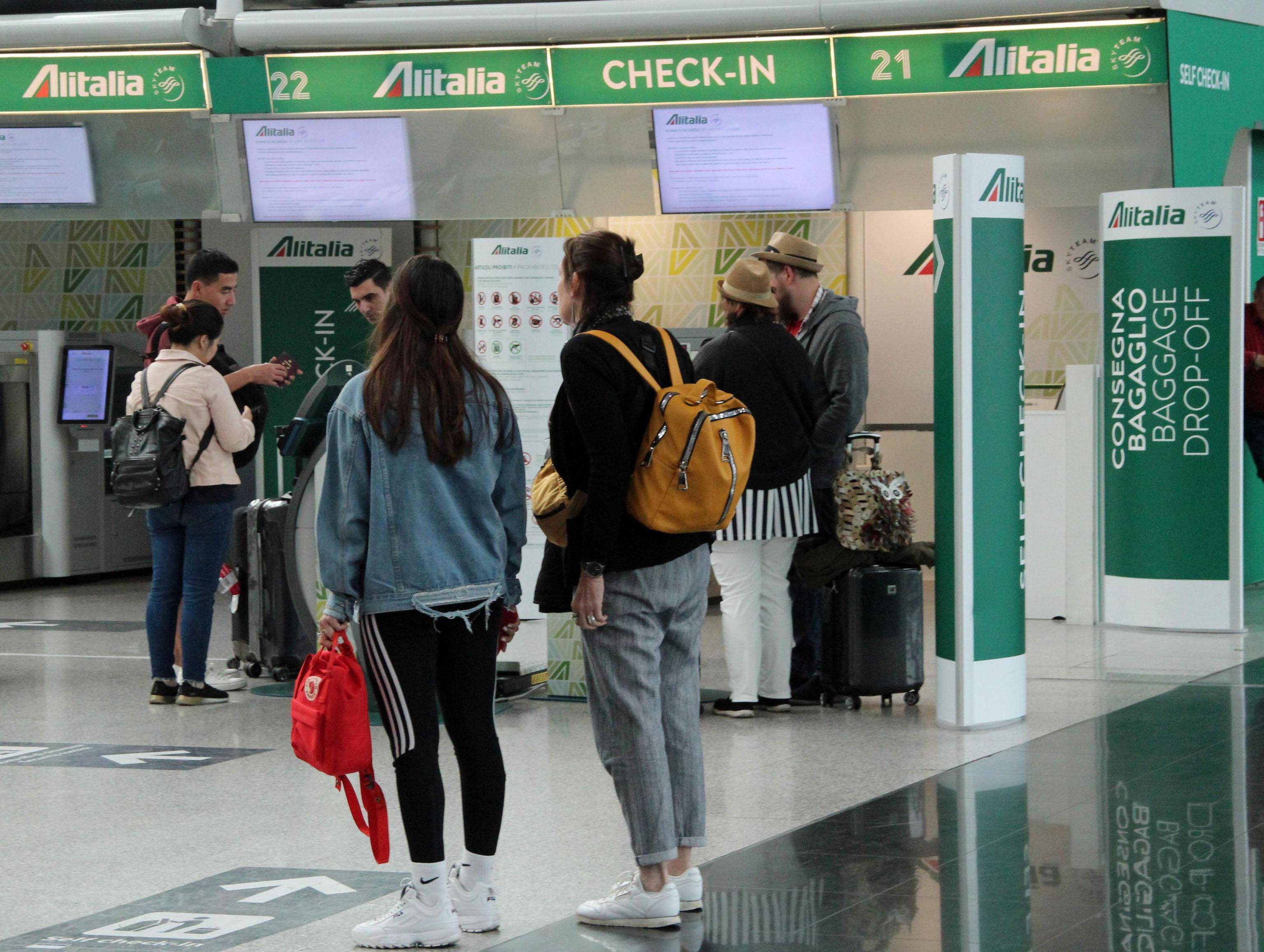 Coronavirus, rinviato al 2 aprile lo sciopero dei voli 