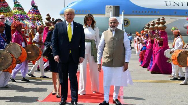 'Namastè Trump', presidente Usa in India