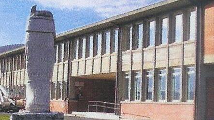 «Mancano gli iscritti alle nostre scuole Serve un piano»