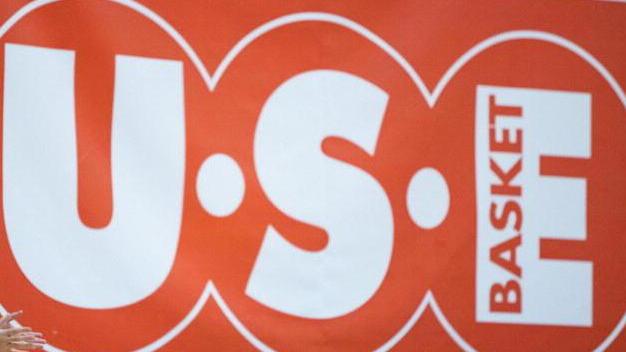 Allarme coronavirus, rinviata la partita dell’Use rosa