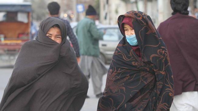 Coronavirus: Iran, evitare di uscire