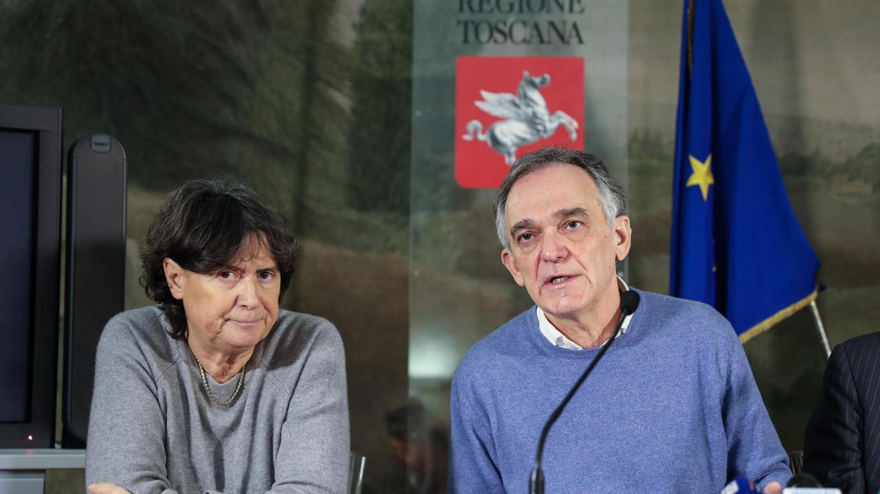 Coronavirus, in Toscana sono due i pazienti positivi al tampone. Rossi: "Le scuole restano aperte"