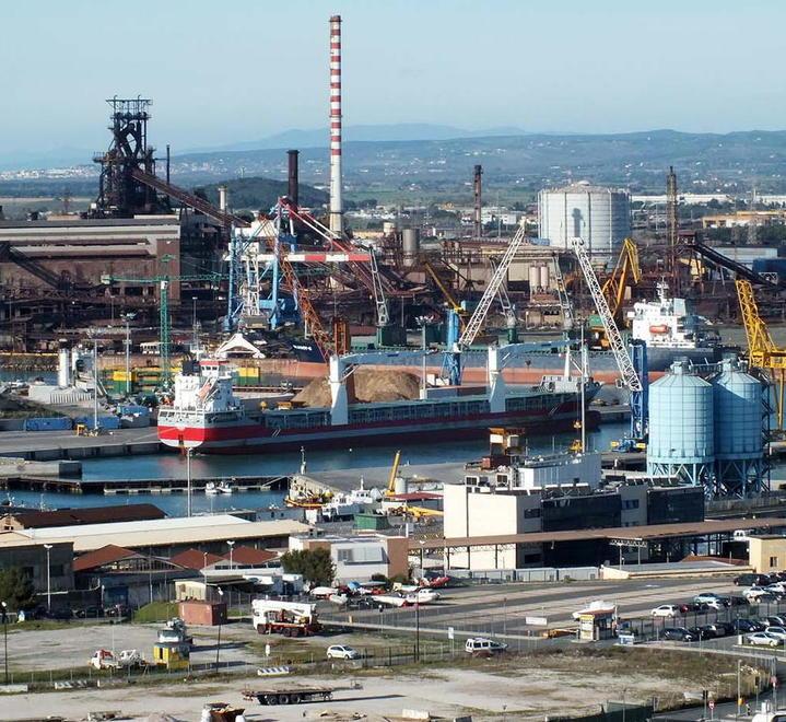 Massima attenzione agli ingressi in città e riflettori sul porto 