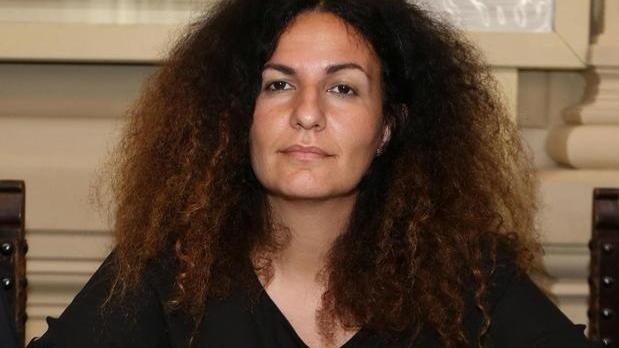 «Sospendere Imu e Tari e ridurre il suolo pubblico»
