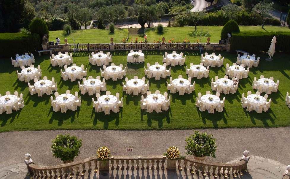 Carmignano, il paese dei matrimoni Gli stranieri fanno la fila per dire “sì”