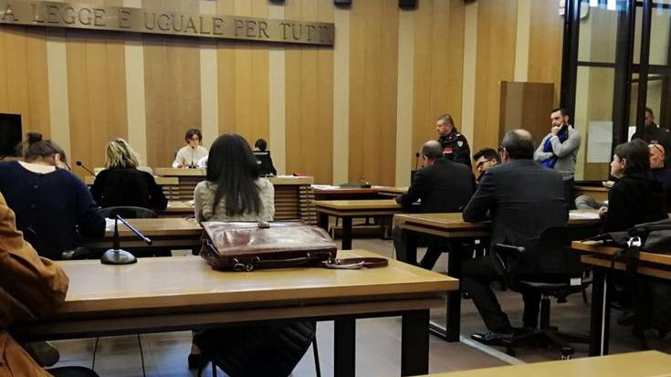 Le precauzioni disposte in tribunale «Autolimitare le presenze in aula»