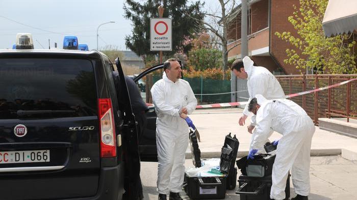 Ris al lavoro (foto ansa)
