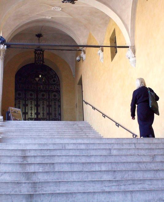 Nuove assunzioni in Comune a Ferrara. Entro l’anno 49 contratti fissi 