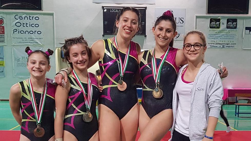 Gara di specialità a Pianoro, 20 medaglie per la Visport