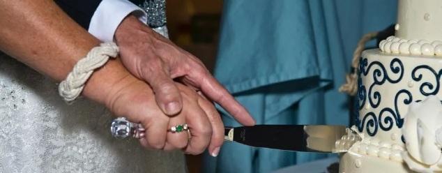 Paletti sulle nozze a Ferrara: ma i promessi sposi vogliono per forza l’amico di Codogno 