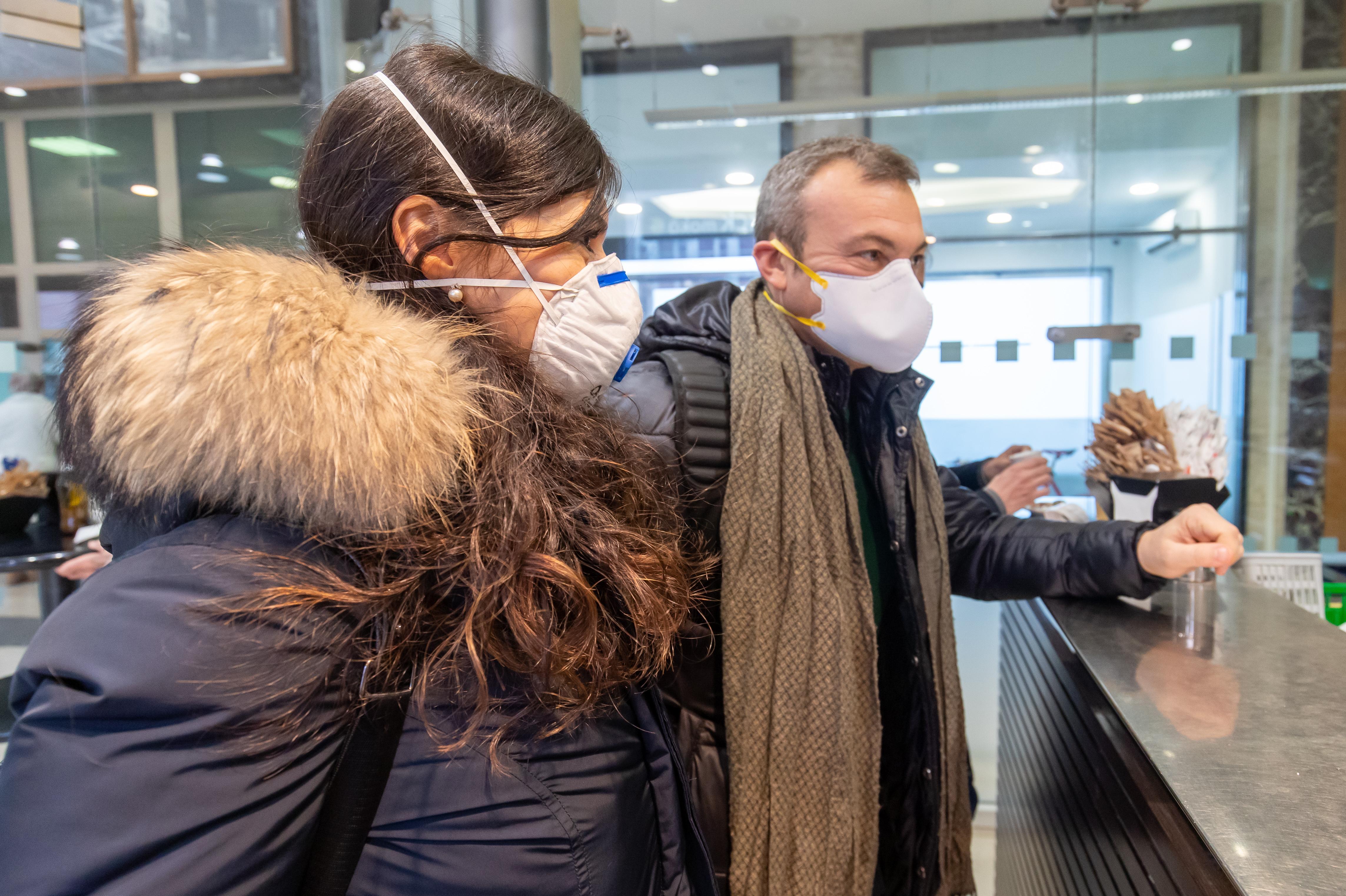 Sircana (Ausl)  «Ci aspettiamo altri contagi Li stiamo cercando uno a uno»