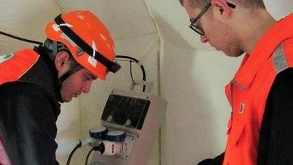 Dal terremoto al virus Il tendone gonfiabile stavolta serve a filtrare gli accessi all’ospedale