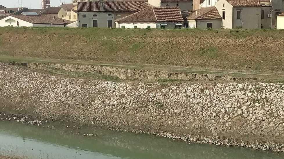 Le frane lungo il Panaro preoccupano i cittadini 