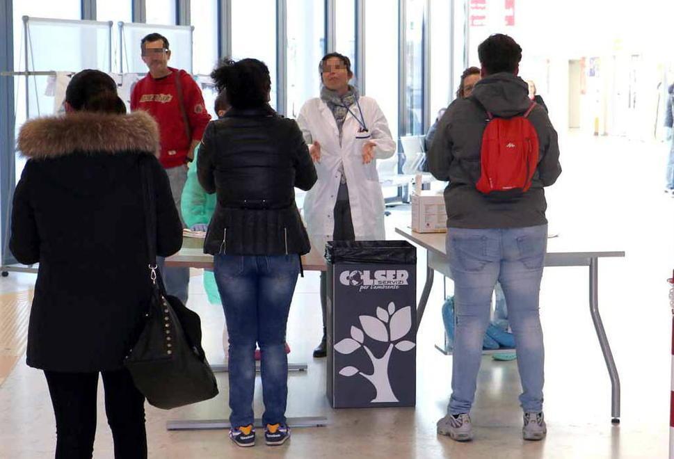 Noa: controlli all’ingresso e bisogna lavarsi le mani 