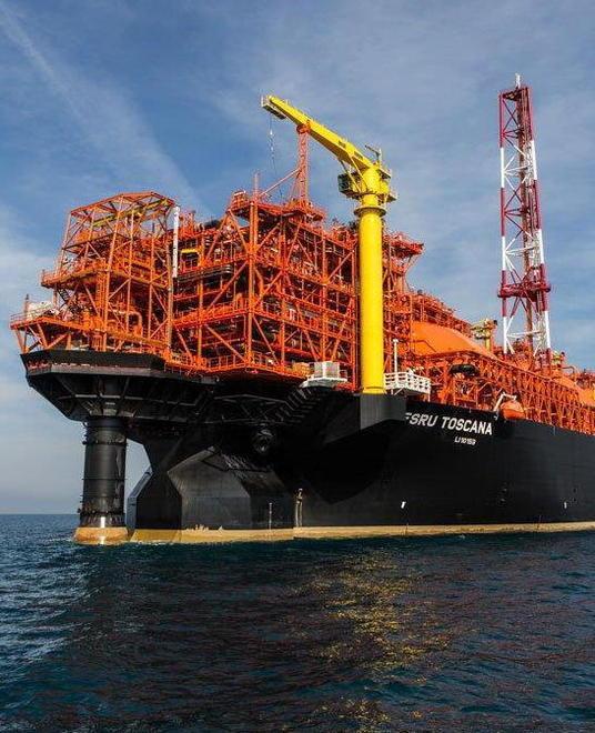 Snam prende il controllo del rigassificatore Olt 