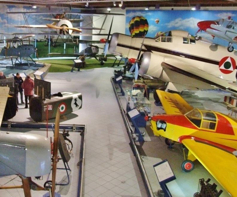 Aerei a Trento e il mondo Apple a... Savona