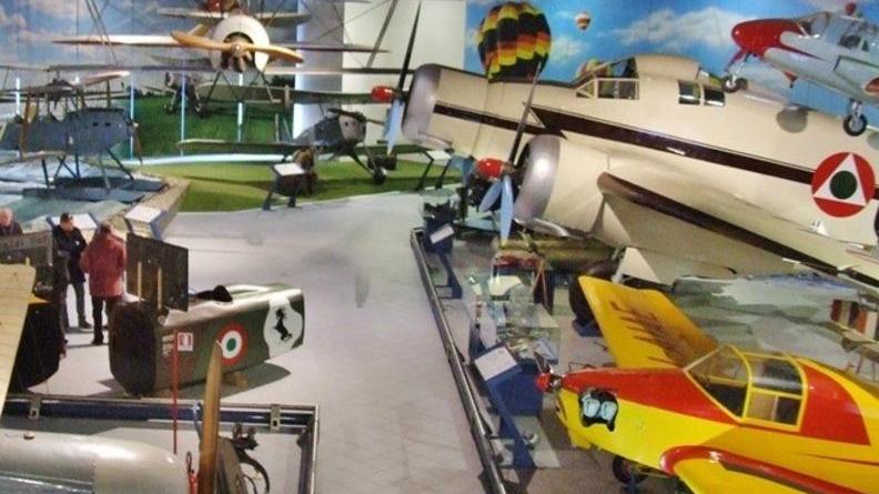 Aerei a Trento e il mondo Apple a... Savona