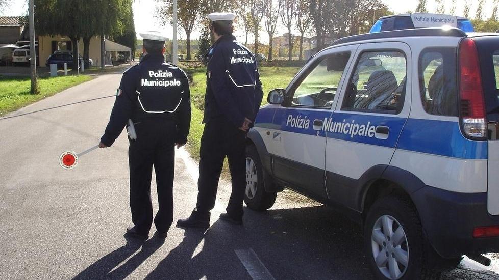 Nel Centese gli agenti staccano multe per quasi mezzo milione