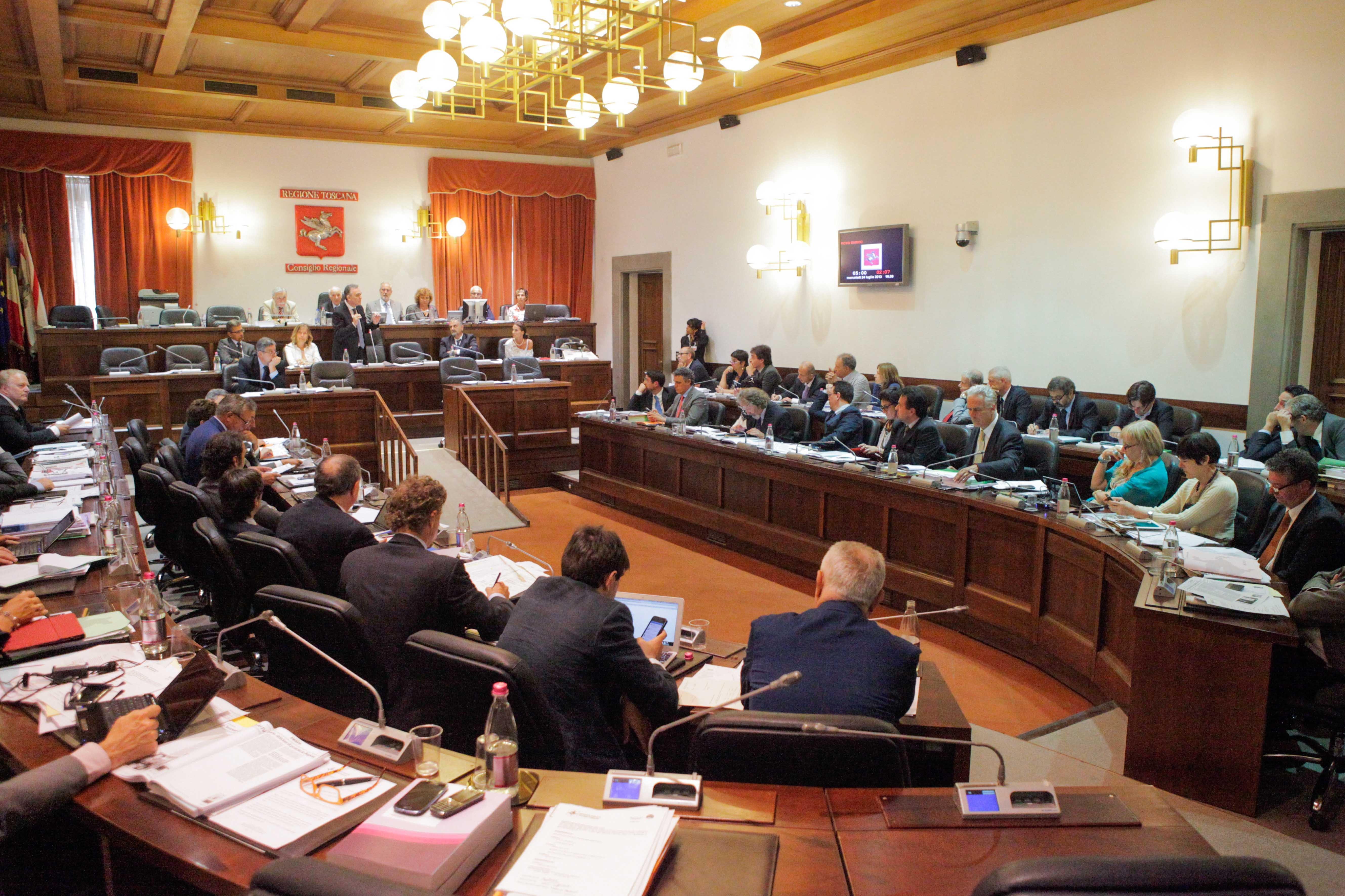 Una seduta del consiglio regionale
