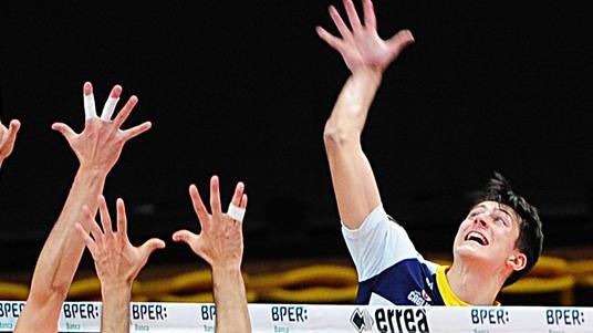 Leo Shoes, emozione Rinaldi: «Ad Ajaccio un giorno da ricordare»