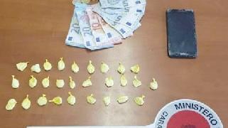 La cocaina sequestrata dai carabinieri del Norm di Pistoia