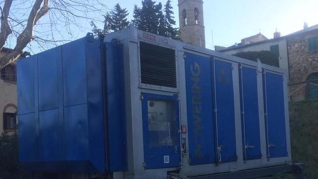Continui black-out a Lustignano, sale la rabbia degli abitanti
