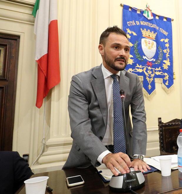 «Turismo in crisi, servono ammortizzatori sociali» 