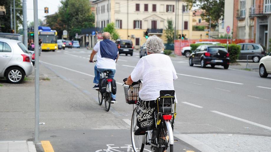 Priorità ai percorsi ciclopedonali
