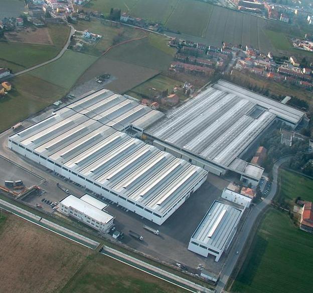 Scattano controlli preventivi Linea ferma alla Padana Tubi 