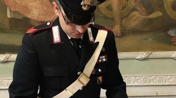 Gli arnesi per rubare le offerte sequestrati dai carabinieri