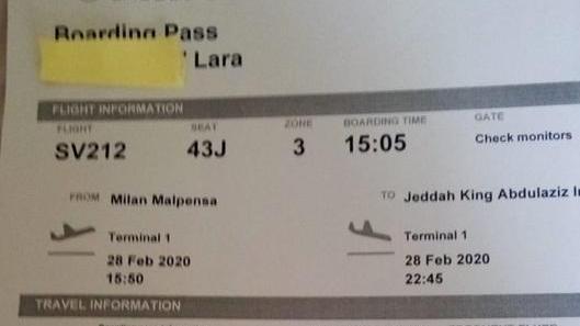 Il check-in online della compagnia Saudi Arabian Airlines a Lara, figlia della coppia di Cecina