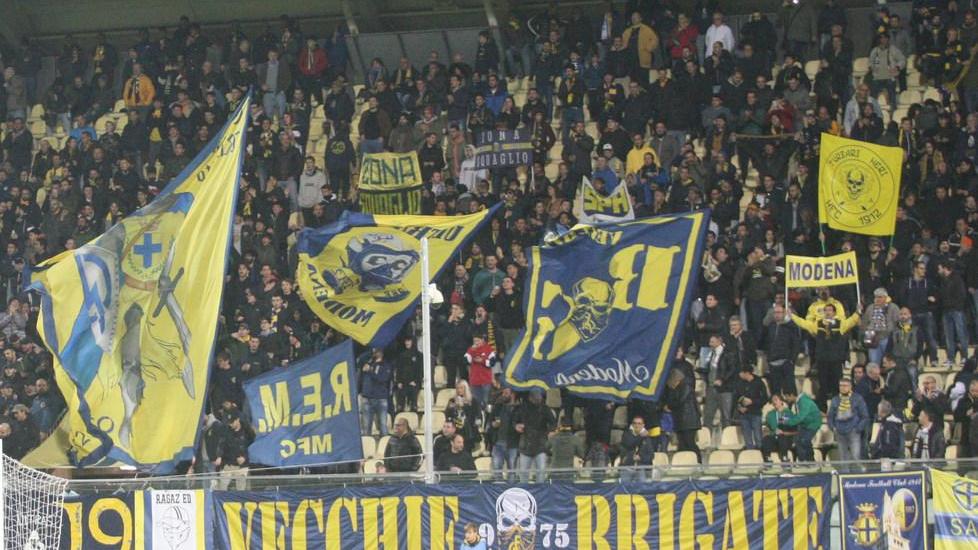 Modena-Carpi: derby a porte chiuse, ma se si giocherà