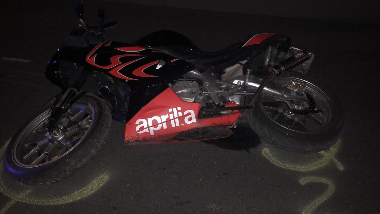 Sassari, fuori strada con la moto: muore una ragazza di 15 anni 