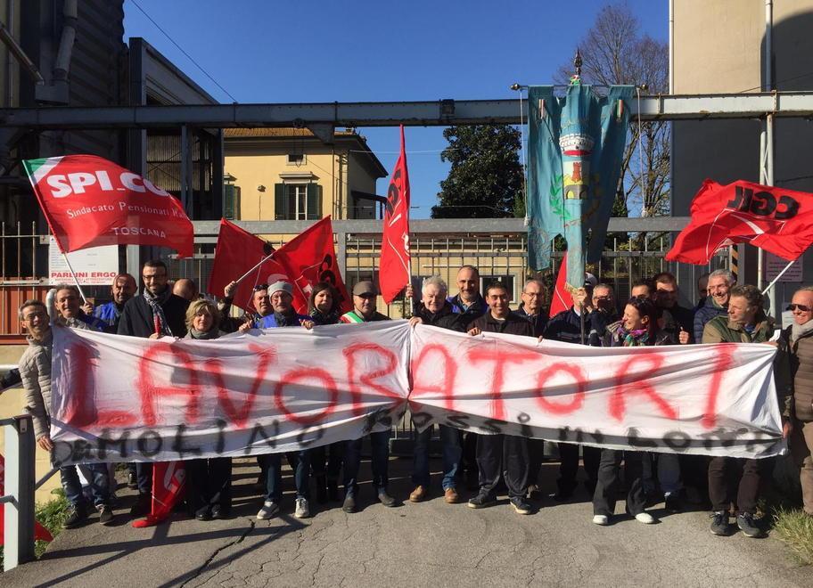 Molino Rossi, gli ex dipendenti non mollano 