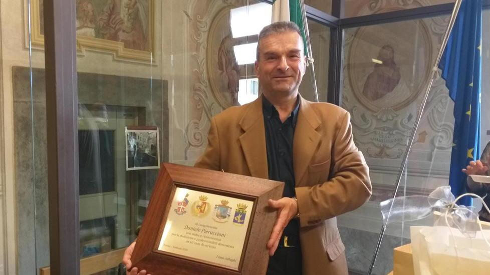 Targa ricordo a Pieraccioni