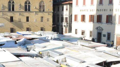 Gli ambulanti: perso oltre il 30% dei ricavi in una settimana